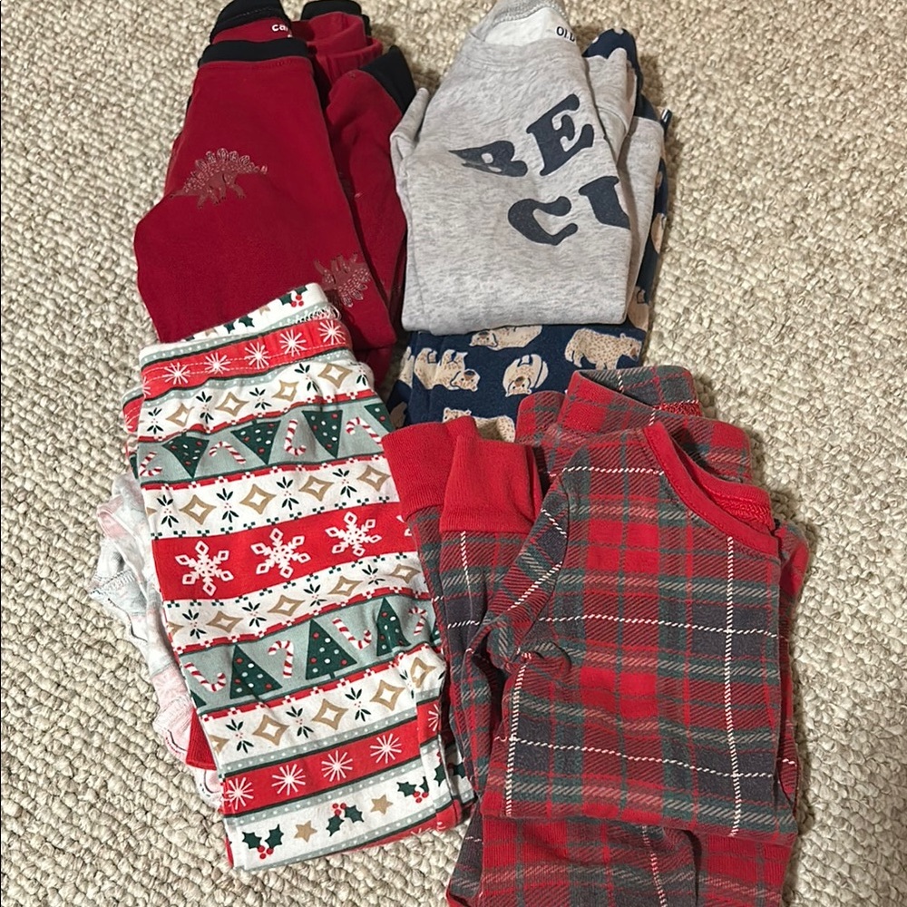 Old Navy Toddler Christmas Theme Pajama Bundle